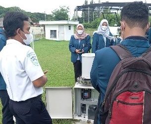 Kerjasama Agroekoteknologi dengan Badan Meteorologi, Klimatologi, dan Geofisika Jawa Tengah (BMKG Jawa Tengah) dalam Rangka pembelajaran di Luar Kelas